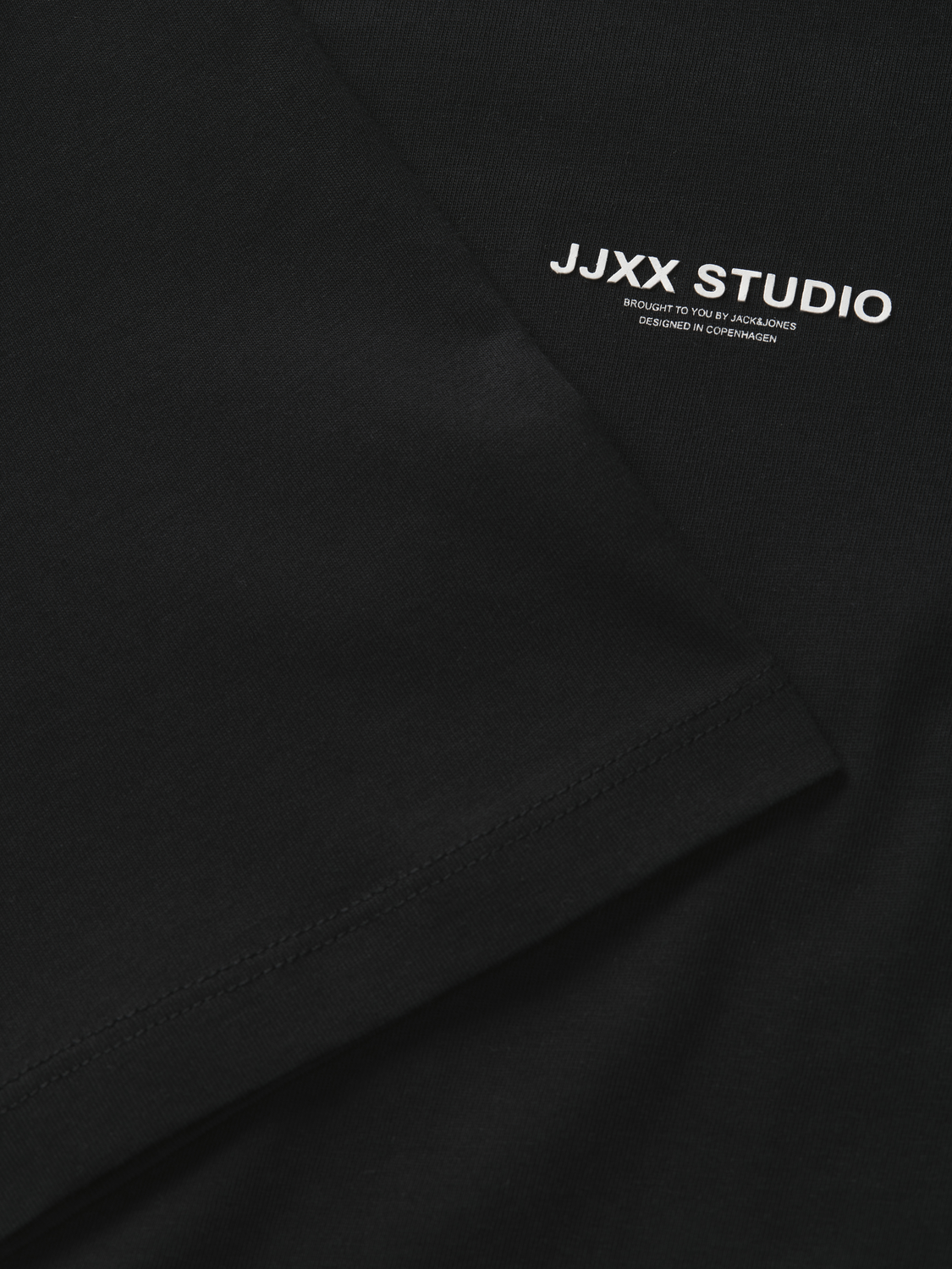 model_shot-detail